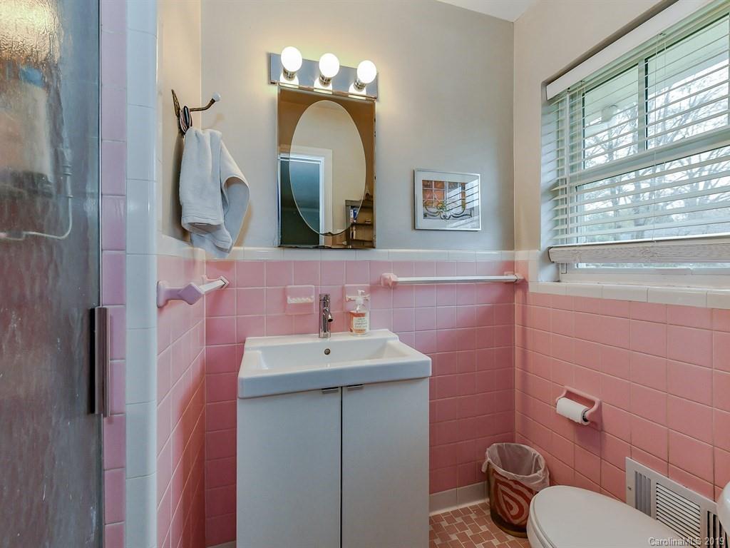 733 Stanfield Drive Charlotte, NC 28210 - Photo 15 of 29