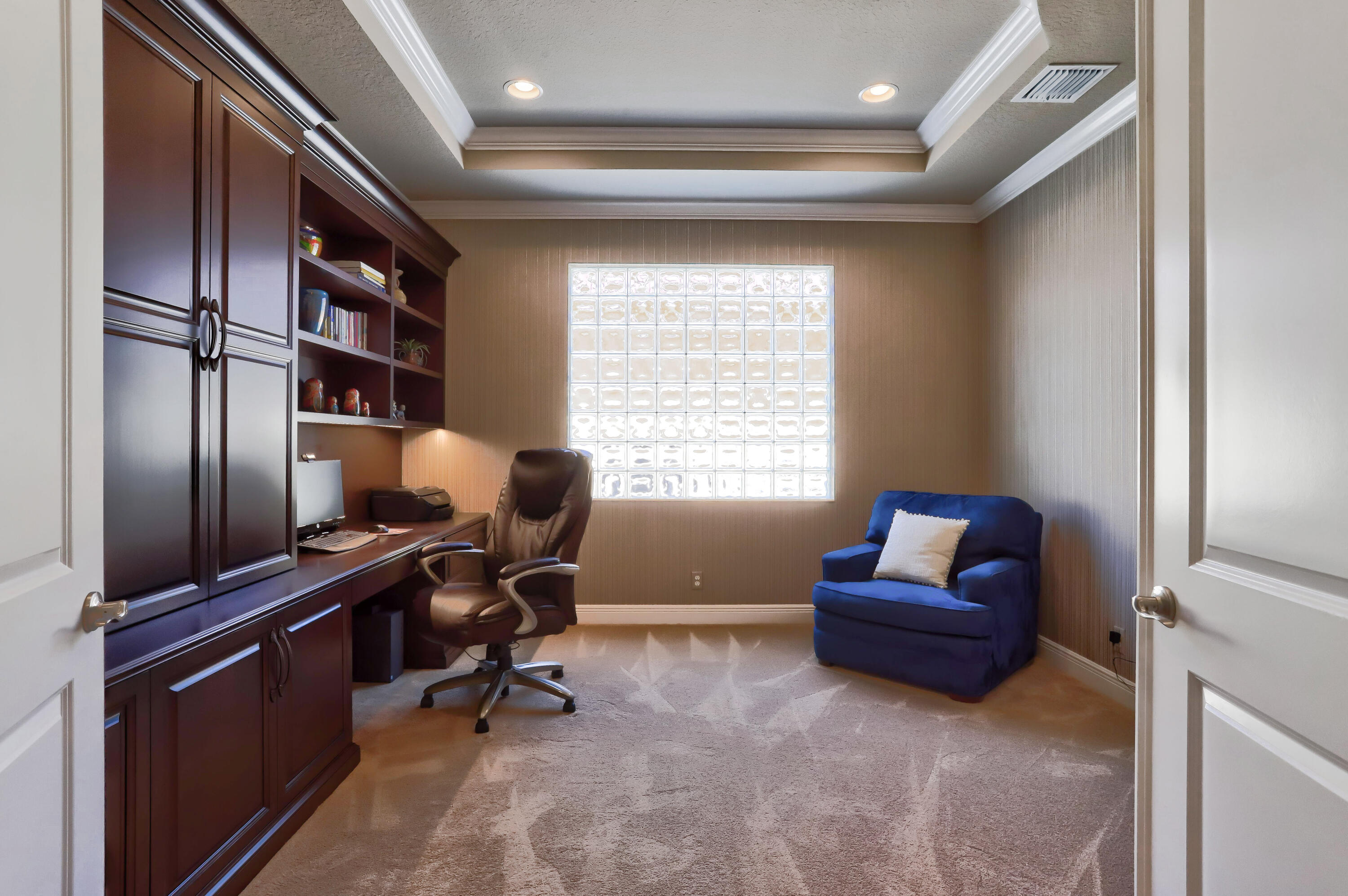 17398 Pavaroso Street Boca Raton, FL 33496 - Photo 8 of 56 Office/Den
