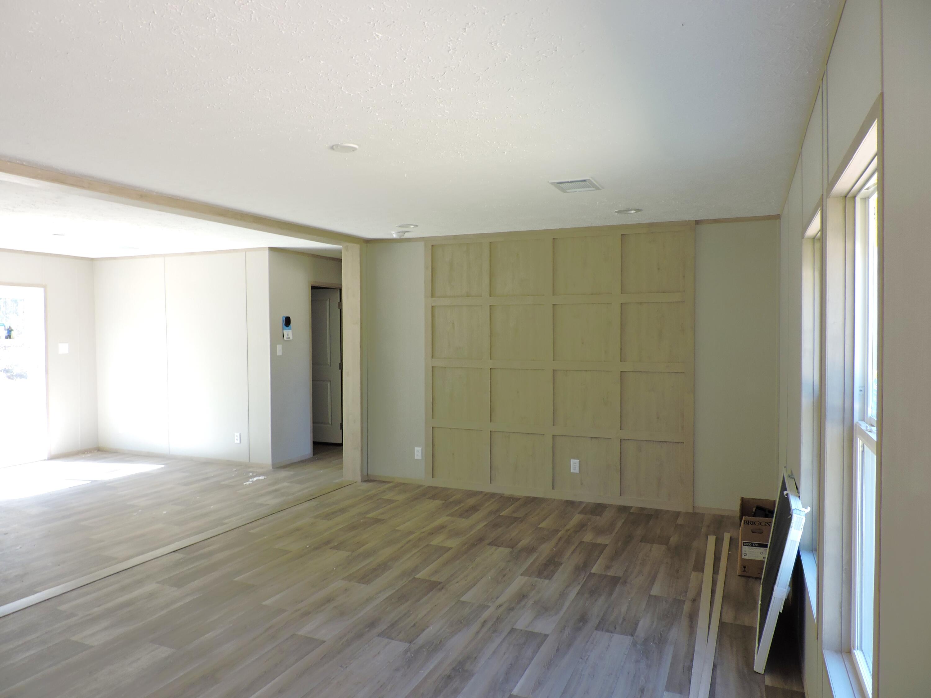 824 White Pond Road Williston, SC 29853 - Photo 8 of 34