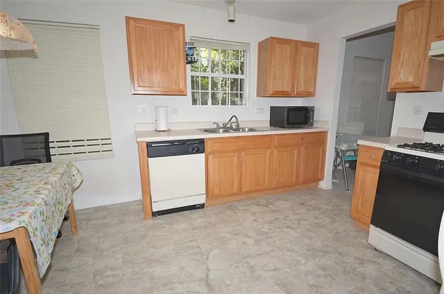 $1,900 | 5799 Cedar Croft Lane, Lithonia, GA 30058