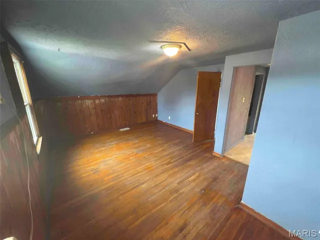 $114,900 | 112 Bonds Avenue, East Alton, IL 62024