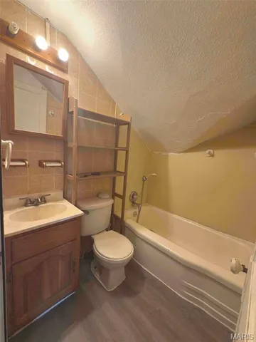 $114,900 | 112 Bonds Avenue, East Alton, IL 62024