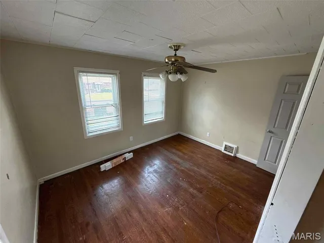 $114,900 | 112 Bonds Avenue, East Alton, IL 62024