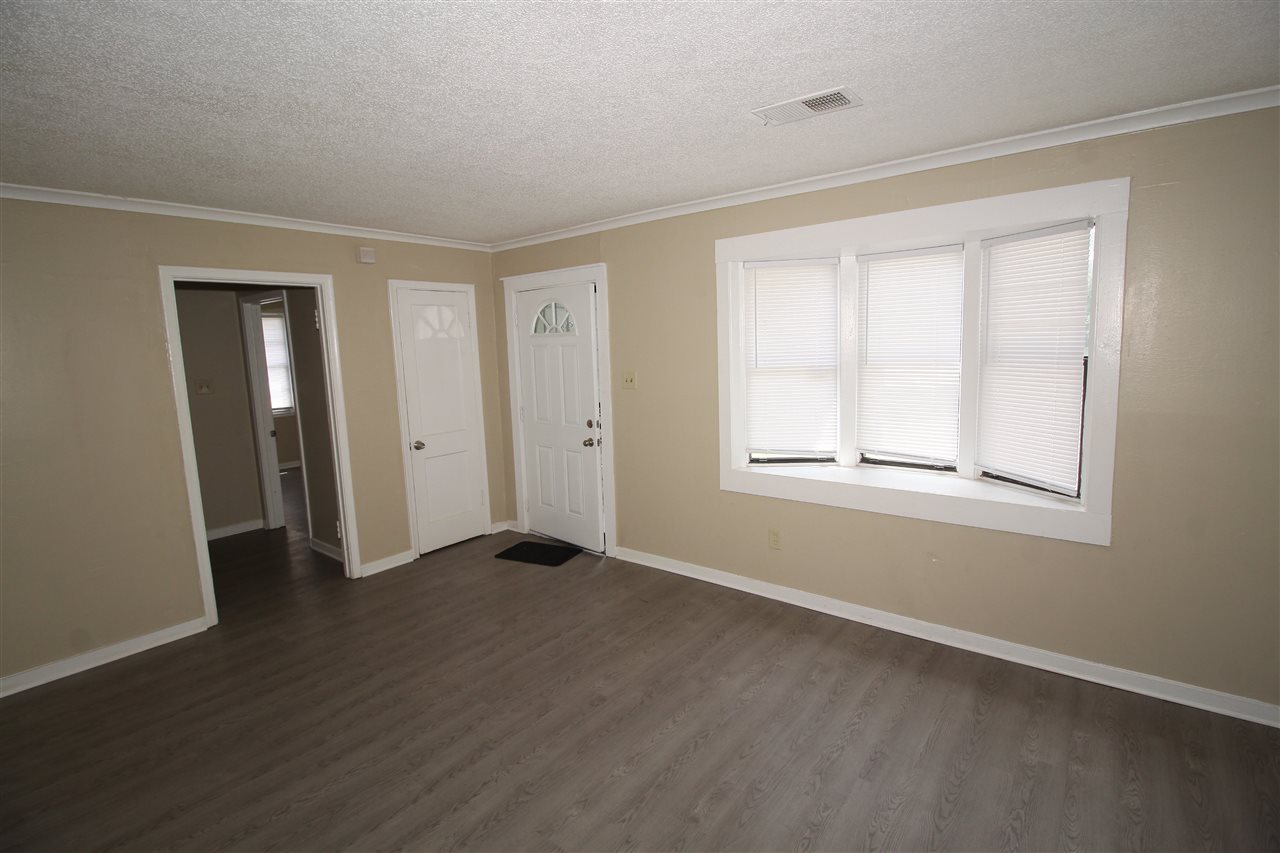 362 West Brooks Road Memphis, TN 38109 - Photo 5 of 15