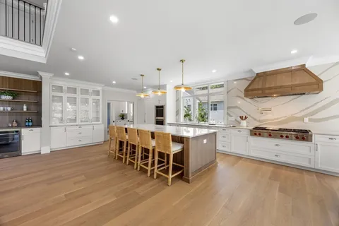 $5,495,000 | 26 Wheeler Road, Mashpee, MA 02649