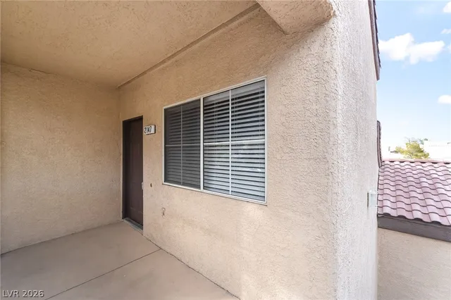 $1,675 | 5250 South Rainbow Boulevard, Unit 2147, Las Vegas, NV 89118