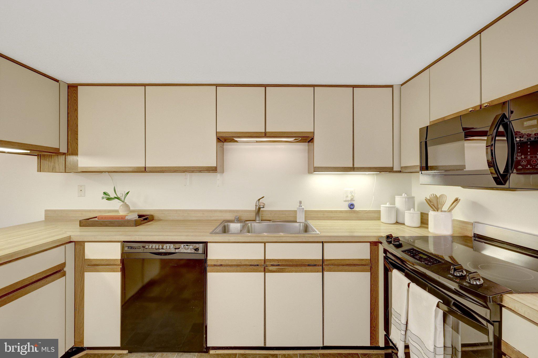 2225 Cedar Cove Court Reston, VA 20191 - Photo 15 of 59