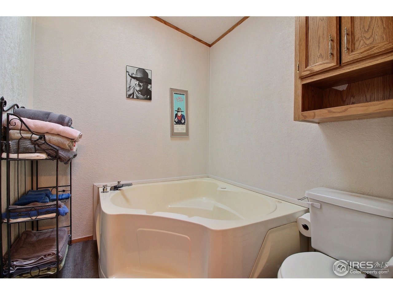 3115 West 3rd Street Road Greeley, CO 80631 - Photo 23 of 29 and Corner Bath Tub