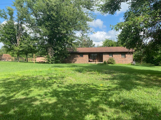 76 5 Points Road Tullahoma, TN 37388 - Photo 1 of 45 Gallery Image 1