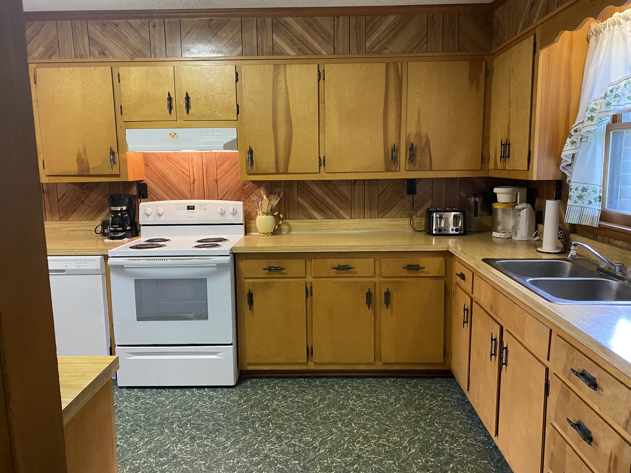 76 5 Points Road Tullahoma, TN 37388 - Photo 20 of 45 Gallery Image 20