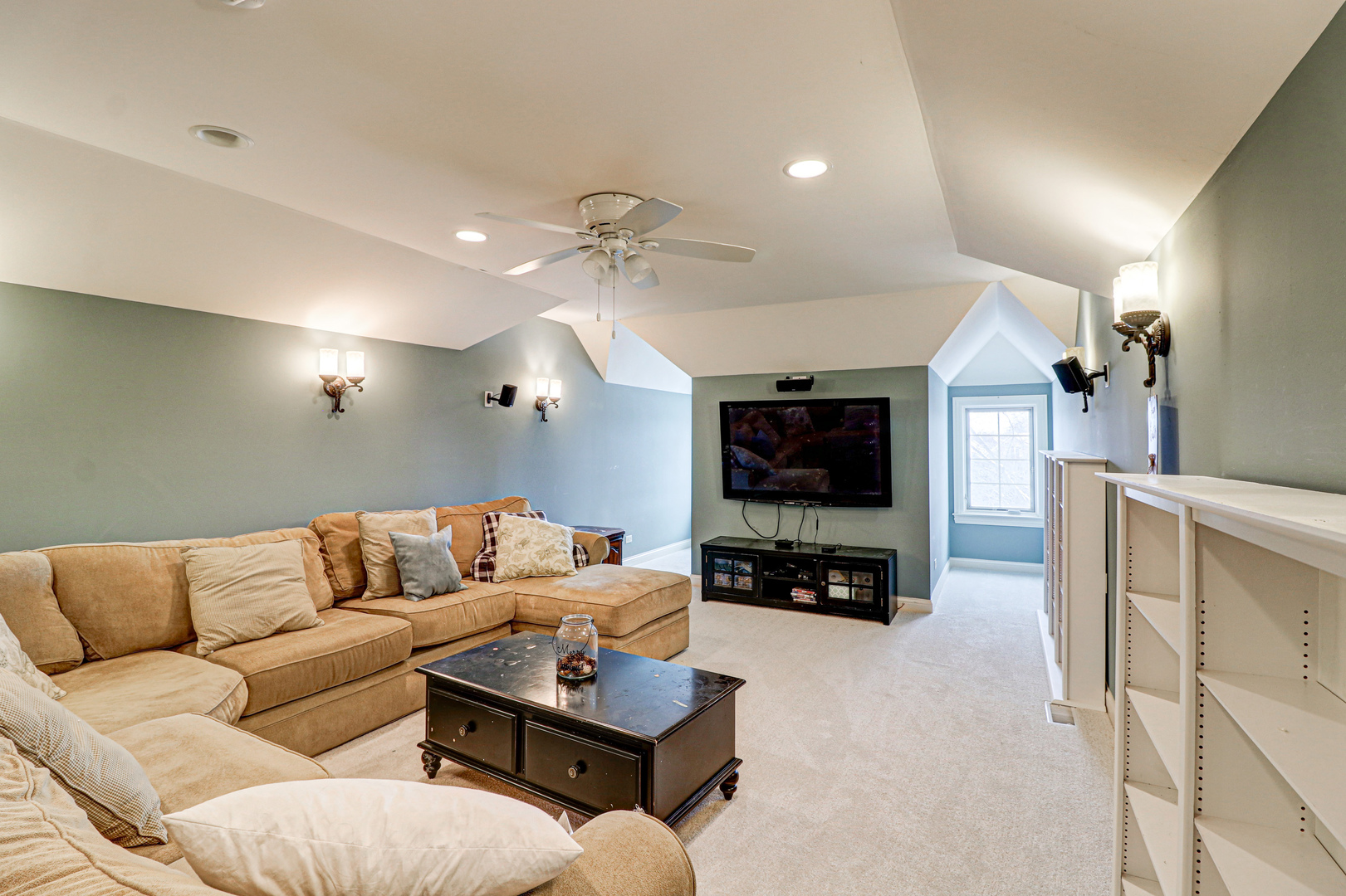 N491 Peter Road Winfield, IL 60190 - Photo 30 of 46 a living room with furniture and a flat screen tv