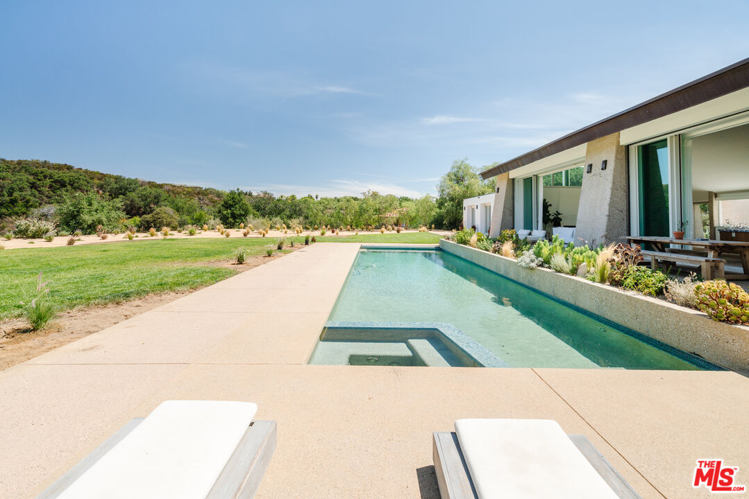1750 Will Geer Road Topanga, CA 90290 - Photo 20 of 49 Gallery Image 20