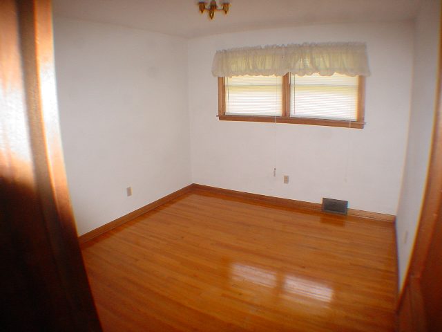 1023 North Bates Road Spokane Valley, WA 99206 - Photo 7 of 9 Gallery Image 7