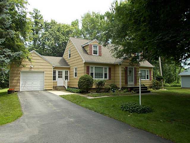 686 North Greece Road Greece, NY 14626 - Photo 1 of 1 Exterior Front