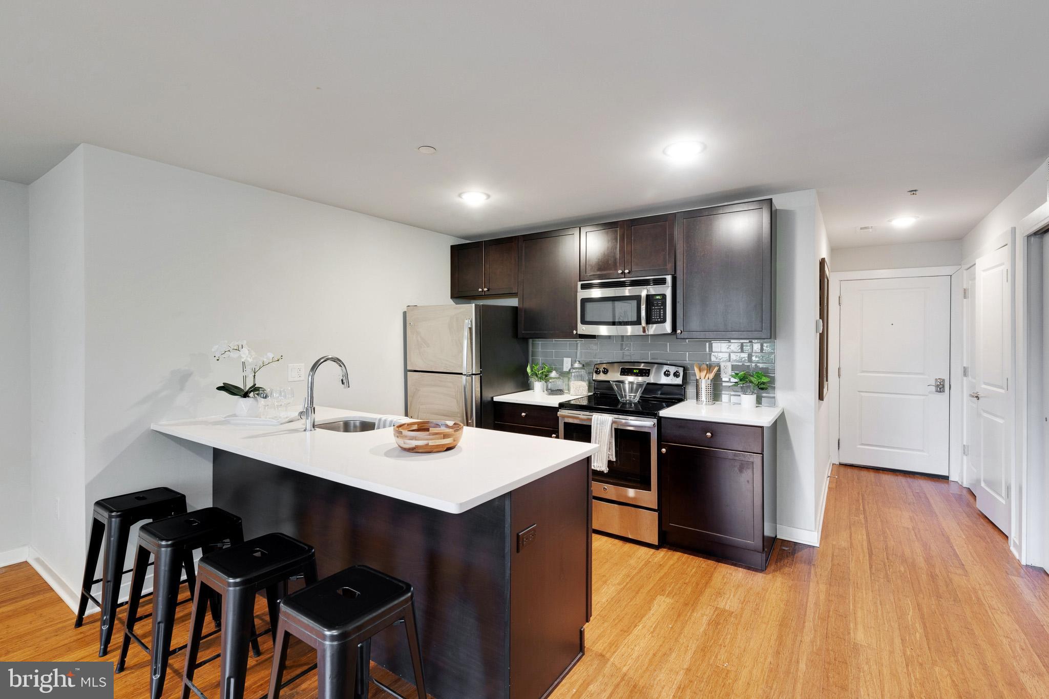 1608 Ridge Avenue, Unit 403 Philadelphia, PA 19130 - Photo 6 of 17