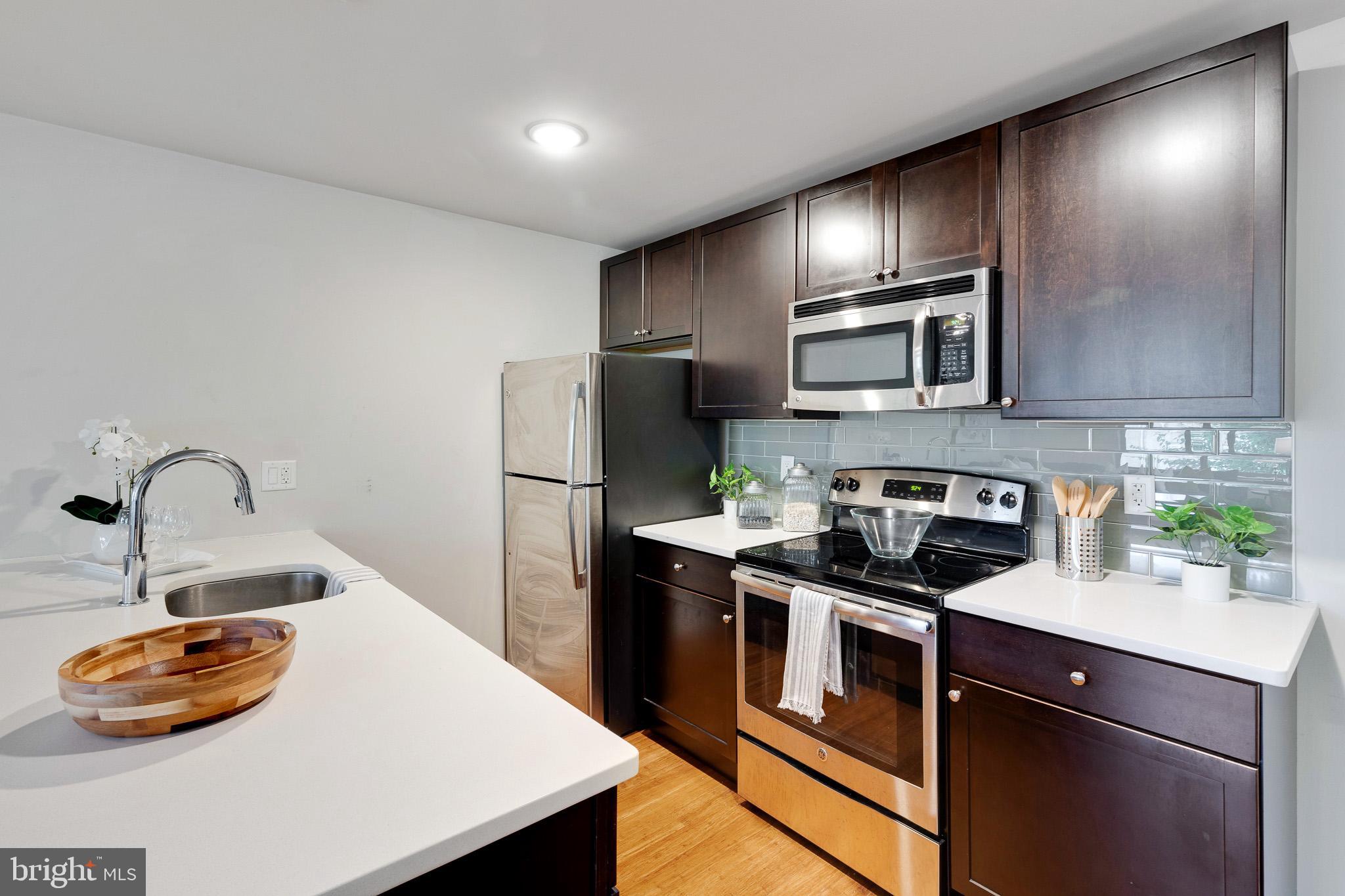 1608 Ridge Avenue, Unit 403 Philadelphia, PA 19130 - Photo 7 of 17