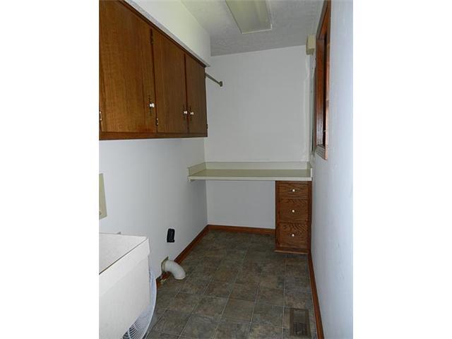 7349 Lafayette Road Indianapolis, IN 46278 - Photo 11 of 16 Gallery Image 11