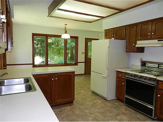 7349 Lafayette Road Indianapolis, IN 46278 - Photo 6 of 16 Gallery Image 6