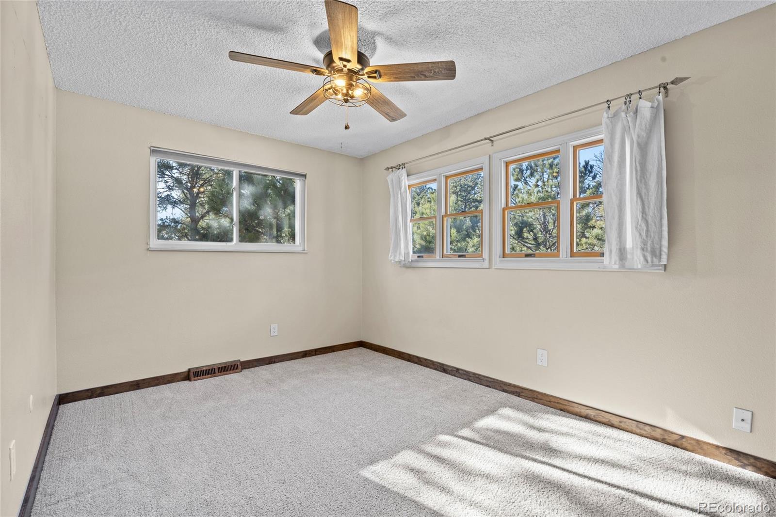 7690 Sublette Road Colorado Springs, CO 80908 - Photo 18 of 48