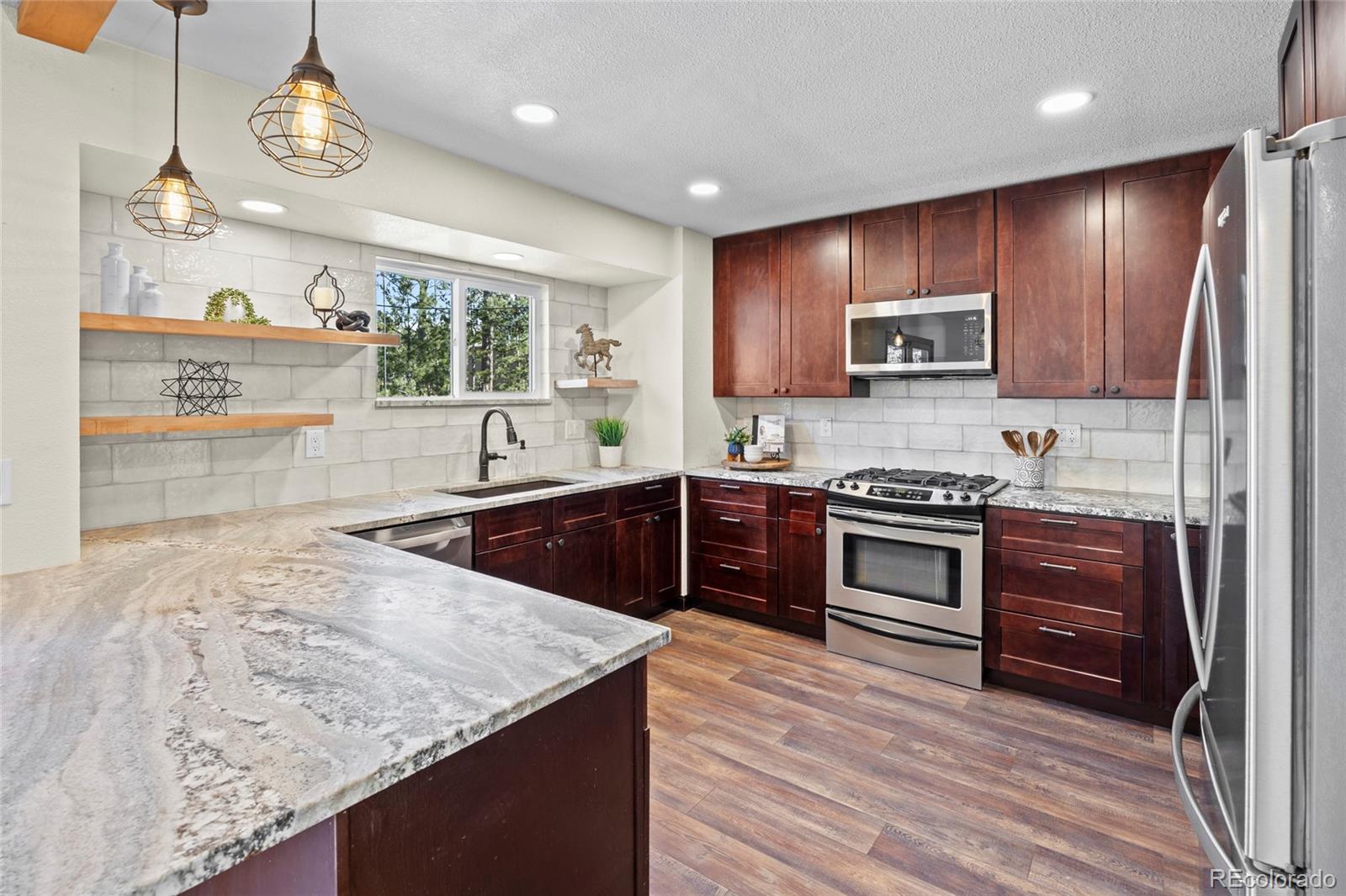 7690 Sublette Road Colorado Springs, CO 80908 - Photo 3 of 48