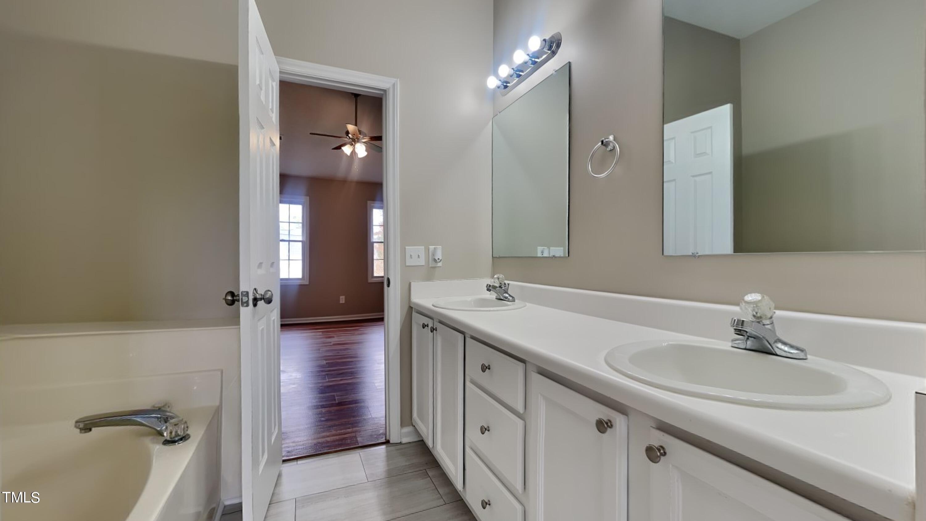 509 Hanska Way Raleigh, NC 27610 - Photo 8 of 13 13_Image_gqi3OcXrRy