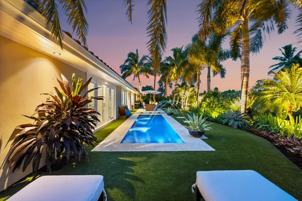 $3,750,000 | 8884 Southeast Pelican Island Way, Hobe Sound, FL 33455
