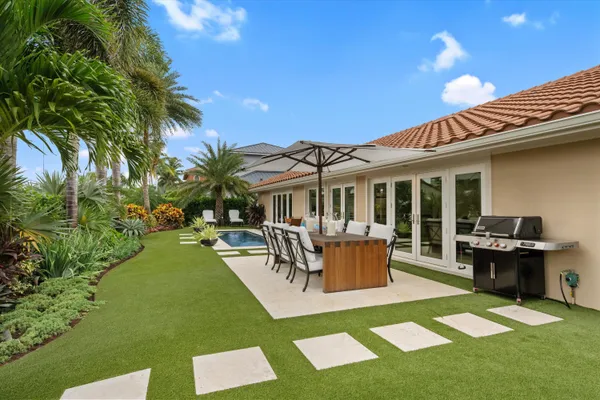 $3,750,000 | 8884 Southeast Pelican Island Way, Hobe Sound, FL 33455