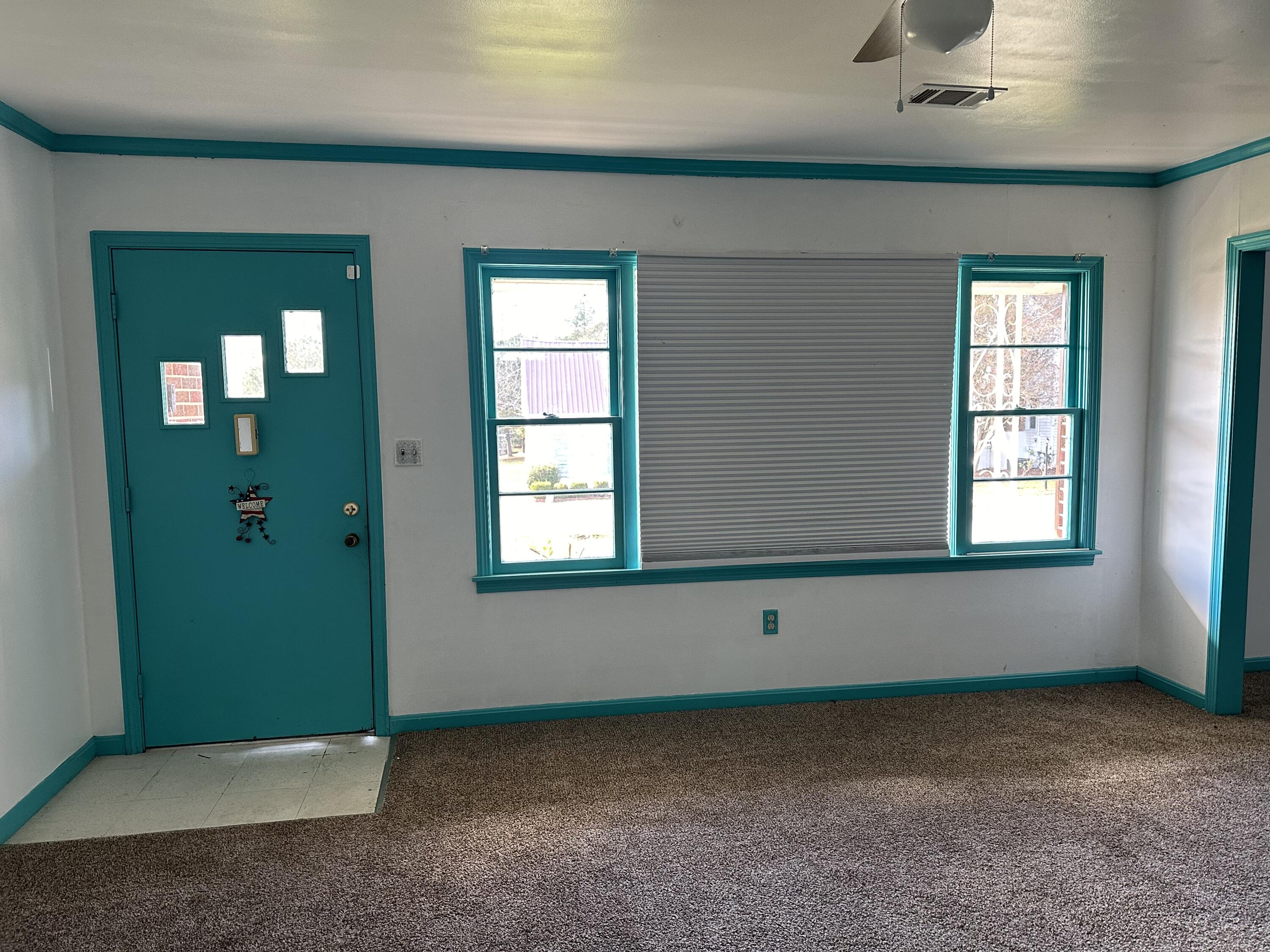 118 Alexander Street Crawfordville, GA 30631 - Photo 10 of 16 Front entry in den