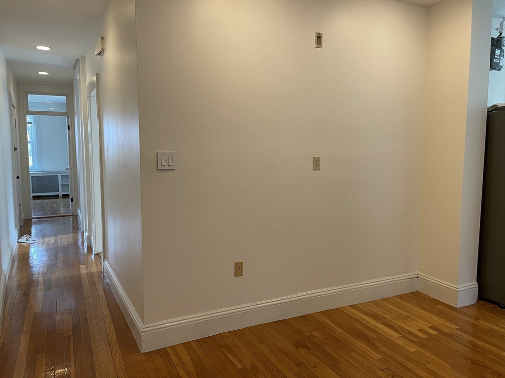 17 Short Street, Unit 4 Brookline, MA 02446 - Photo 9 of 17