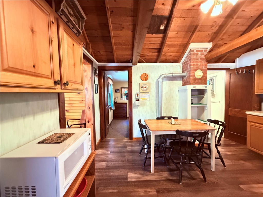 7611 West Pine Point Road, Unit 4 Hayward, WI 54843 - Photo 8 of 21