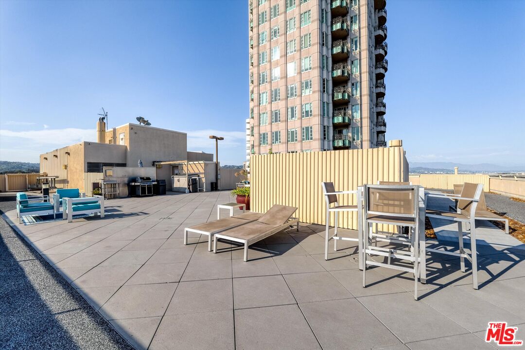 10590 Wilshire Boulevard, Unit 504 Los Angeles, CA 90024 - Photo 47 of 53