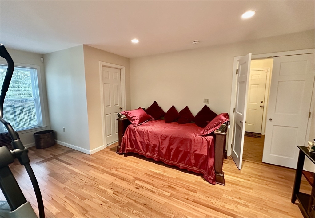 96 Anderer Lane, Unit 5 Boston, MA 02132 - Photo 21 of 28
