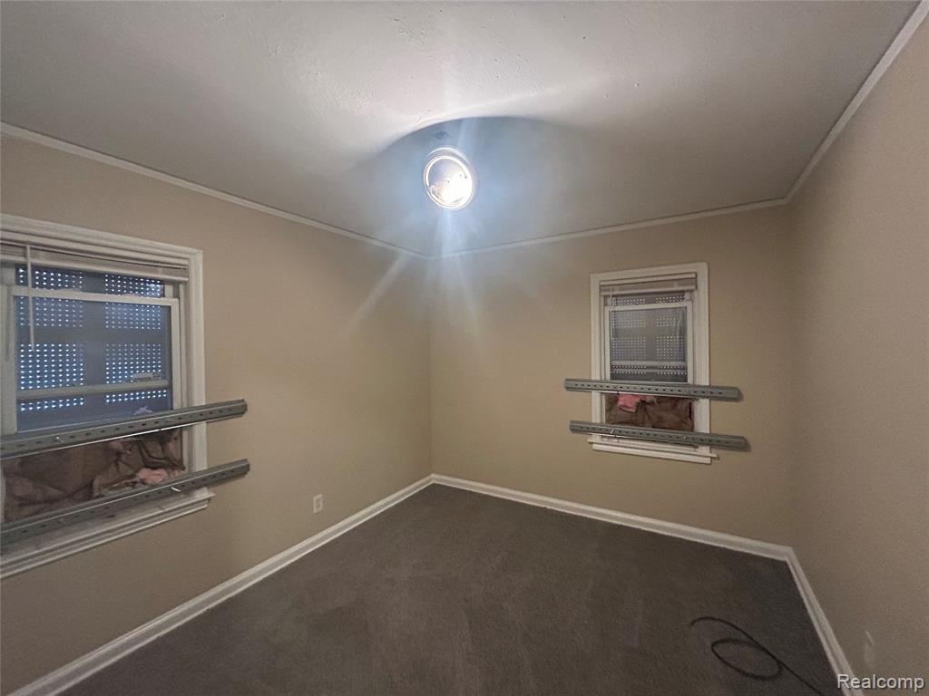 16824 Rutherford Street Detroit, MI 48235 - Photo 10 of 25