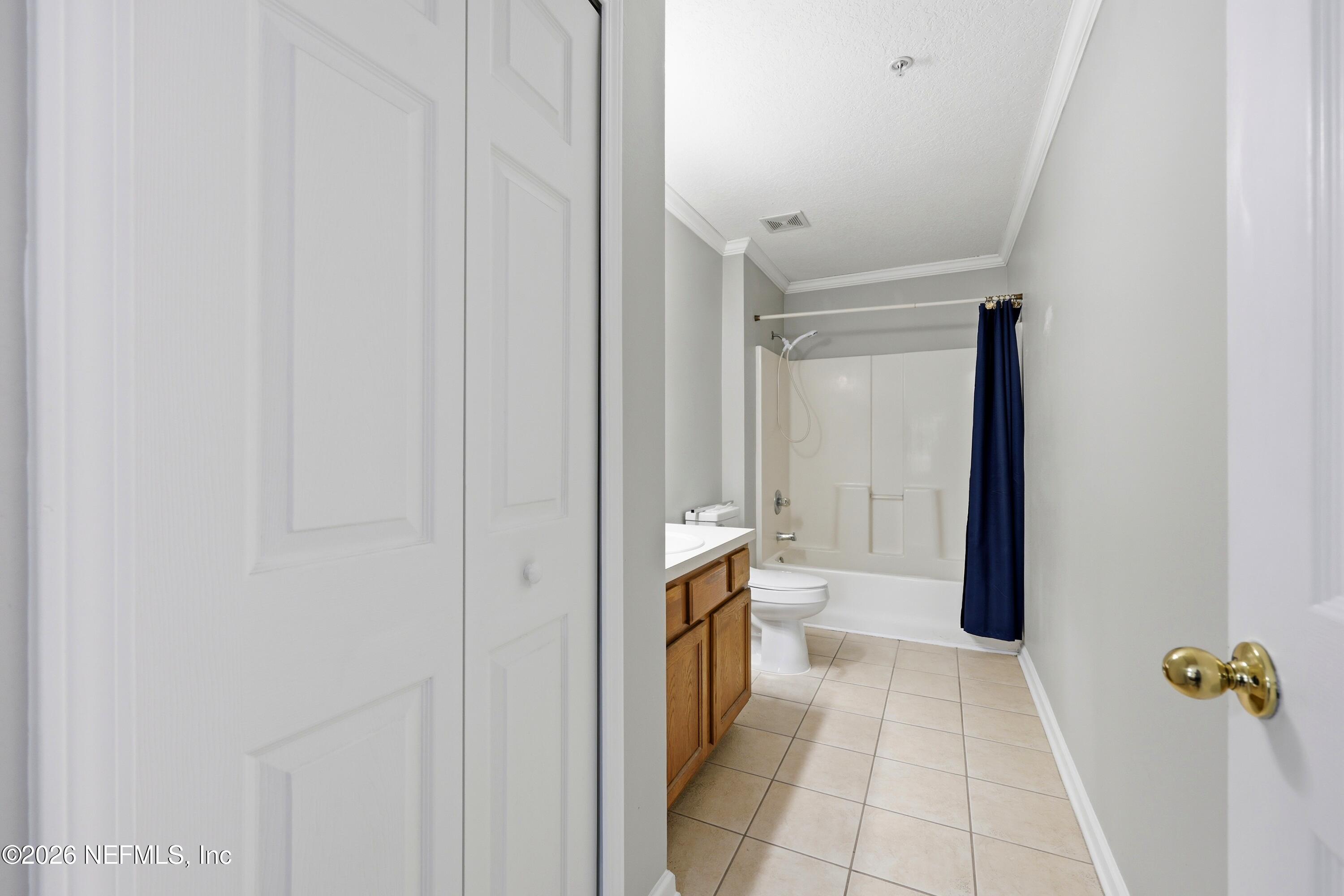 7920 Merrill Road, Unit 411 Jacksonville, FL 32277 - Photo 19 of 36 Primary Bathroom