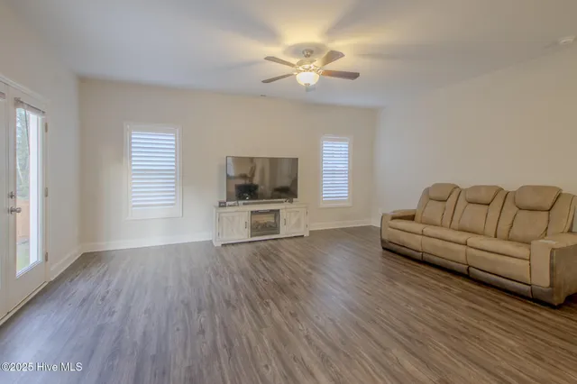 $315,000 | 504 Poults Drive, Richlands, NC 28574