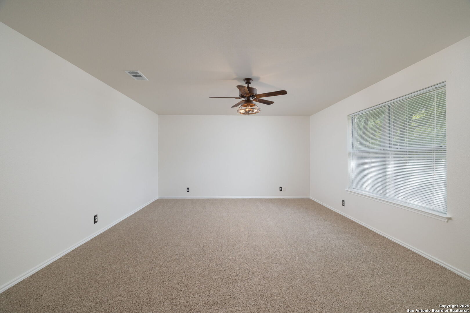 3617 Granite Schertz, TX 78154 - Photo 15 of 29 a view of an empty room with a window