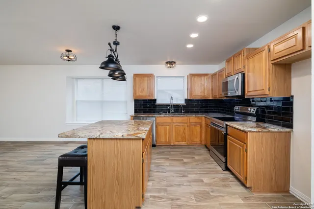 $302,000 | 3617 Granite, Schertz, TX 78154