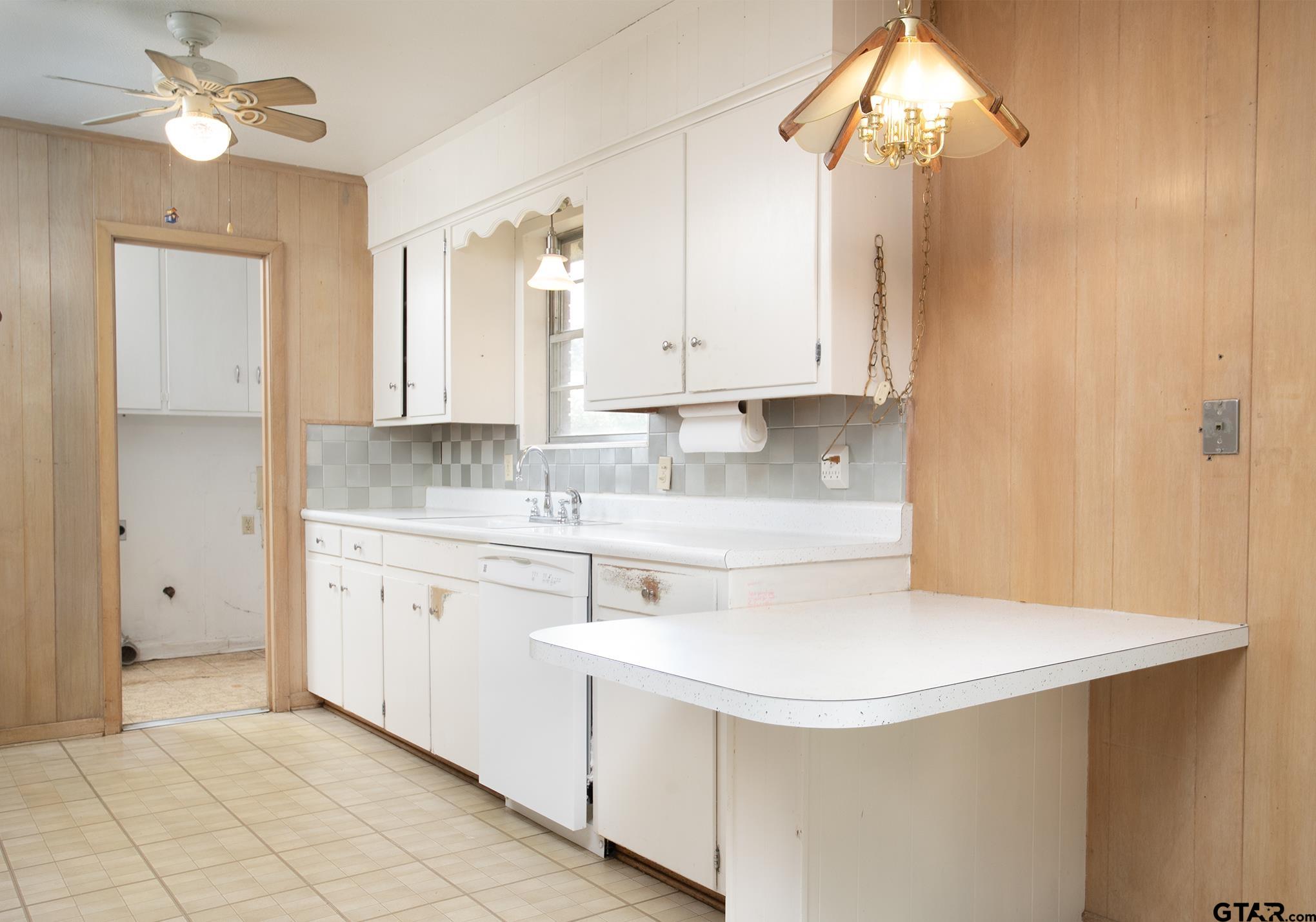 1512 North Whatley Road White Oak, TX 75693 - Photo 16 of 33