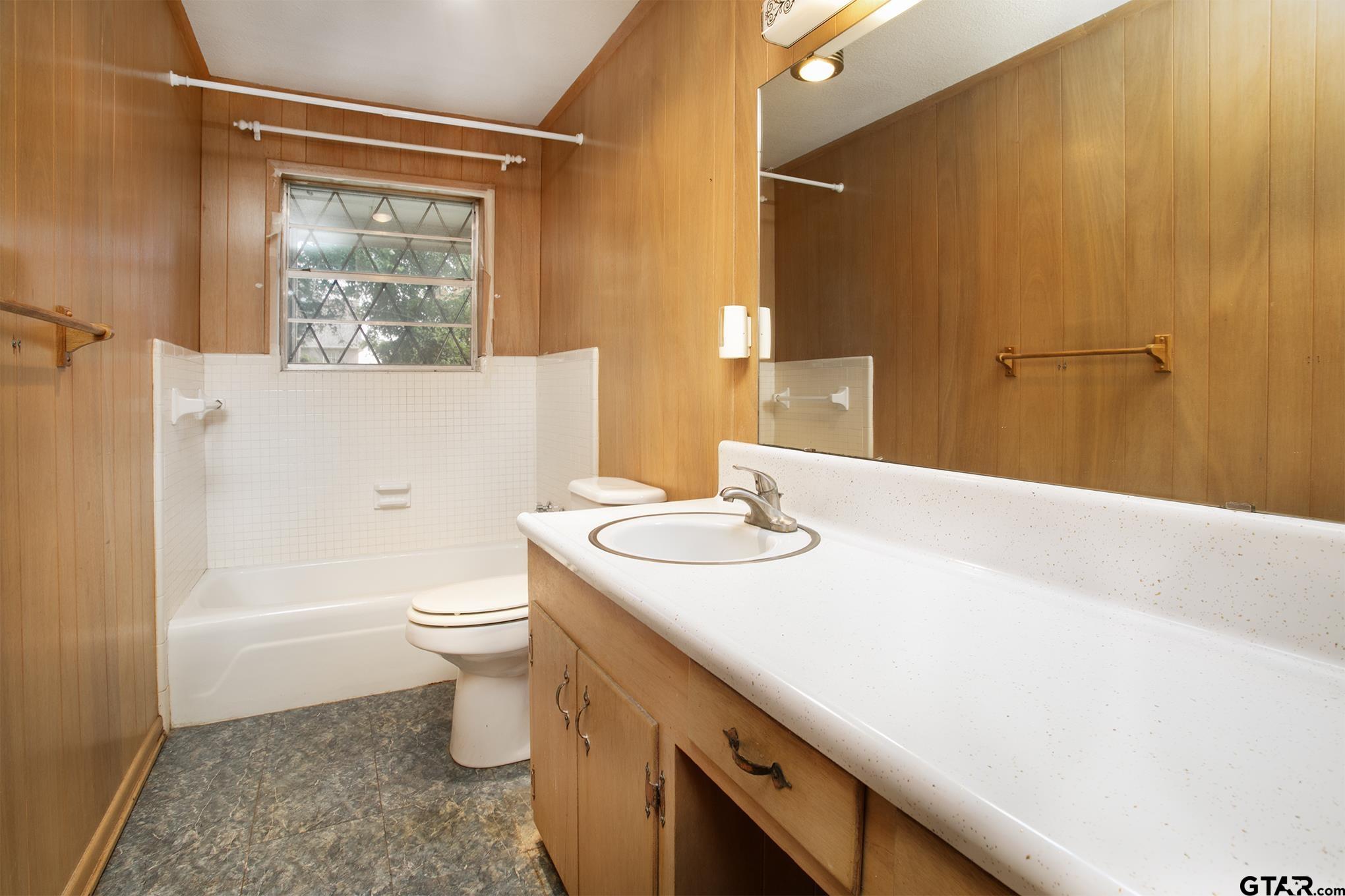 1512 North Whatley Road White Oak, TX 75693 - Photo 23 of 33