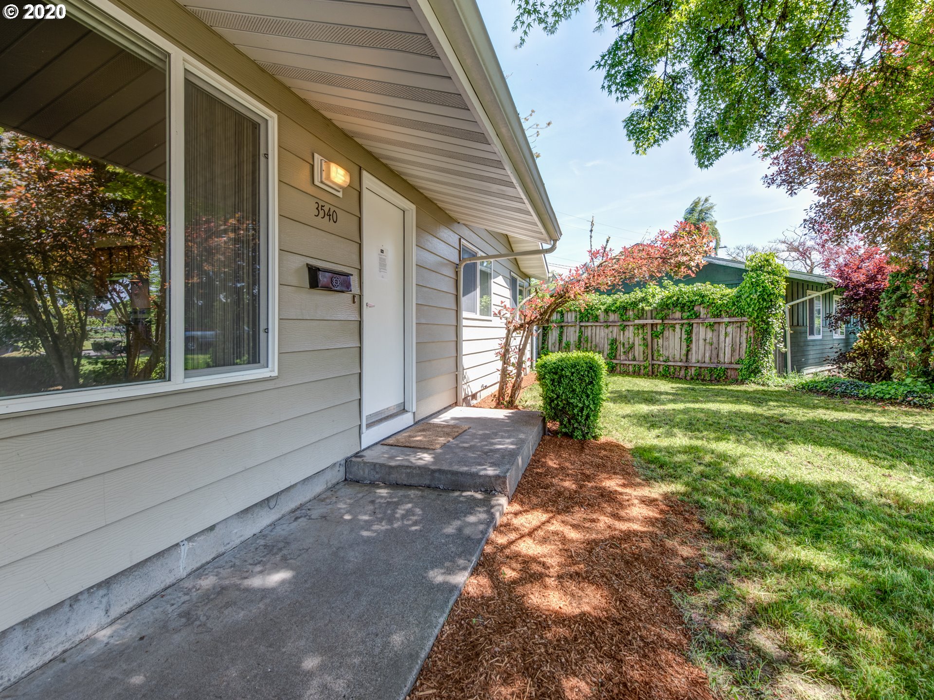 3540 Gilham Road Eugene, OR 97408 - Photo 3 of 26 Gallery Image 3