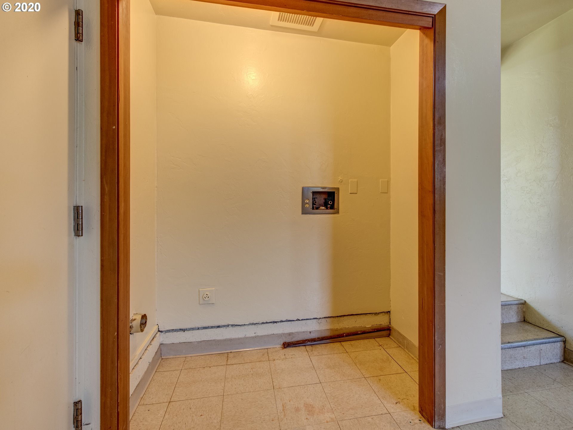 3540 Gilham Road Eugene, OR 97408 - Photo 22 of 26 Gallery Image 22