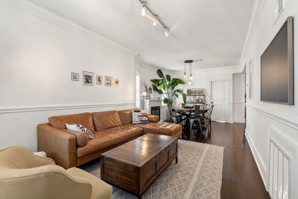 27 St Marks Road, Unit 3 Boston, MA 02124 - Photo 1 of 22 Gallery Image 1