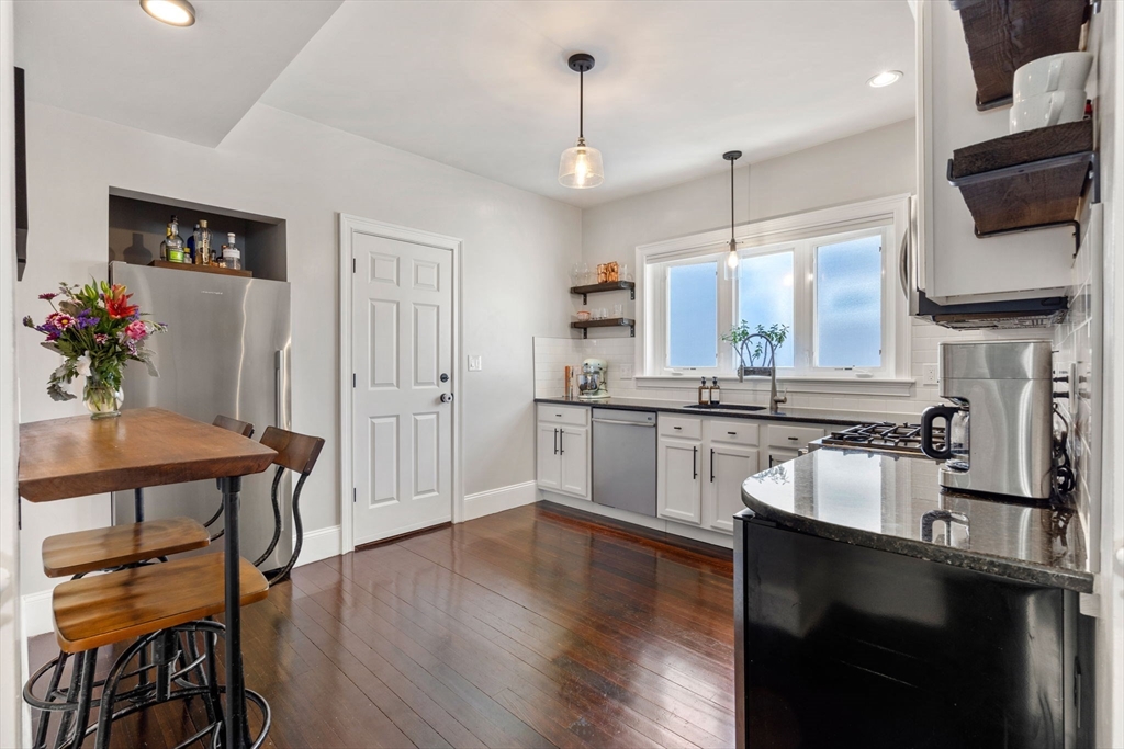 27 St Marks Road, Unit 3 Boston, MA 02124 - Photo 8 of 22 Gallery Image 8