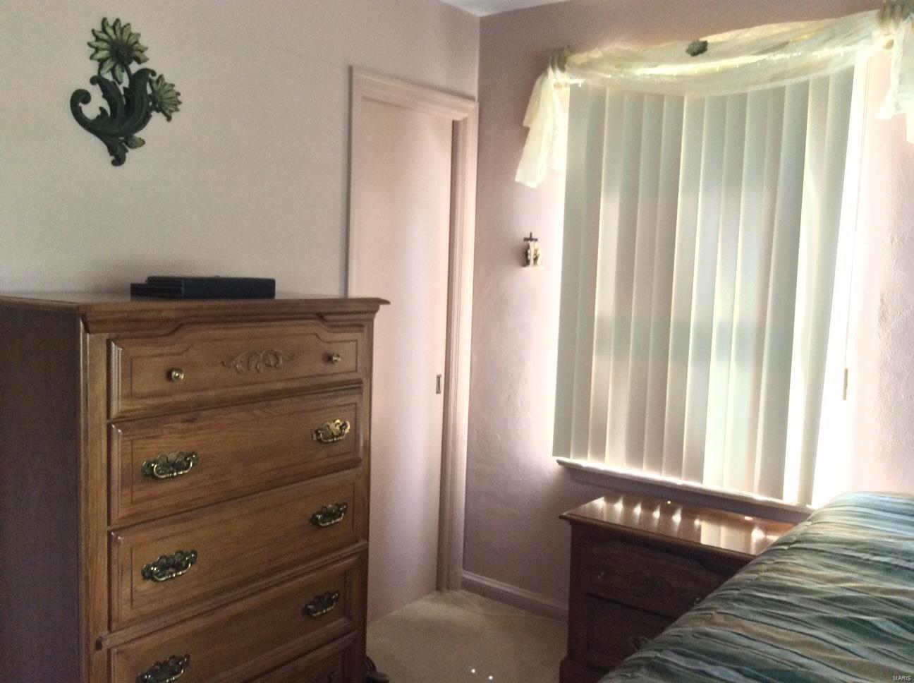 13026 Spanish Pond Road St. Louis, MO 63138 - Photo 6 of 23 Gallery Image 6