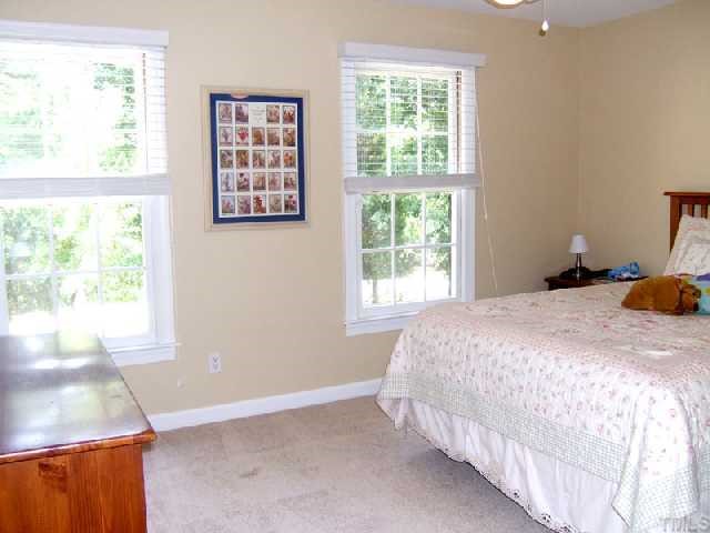 4809 Oak Way Raleigh, NC 27613 - Photo 11 of 12