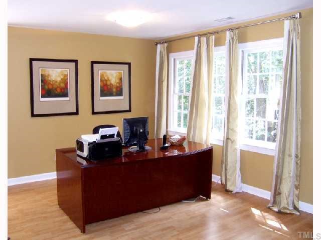 4809 Oak Way Raleigh, NC 27613 - Photo 8 of 12