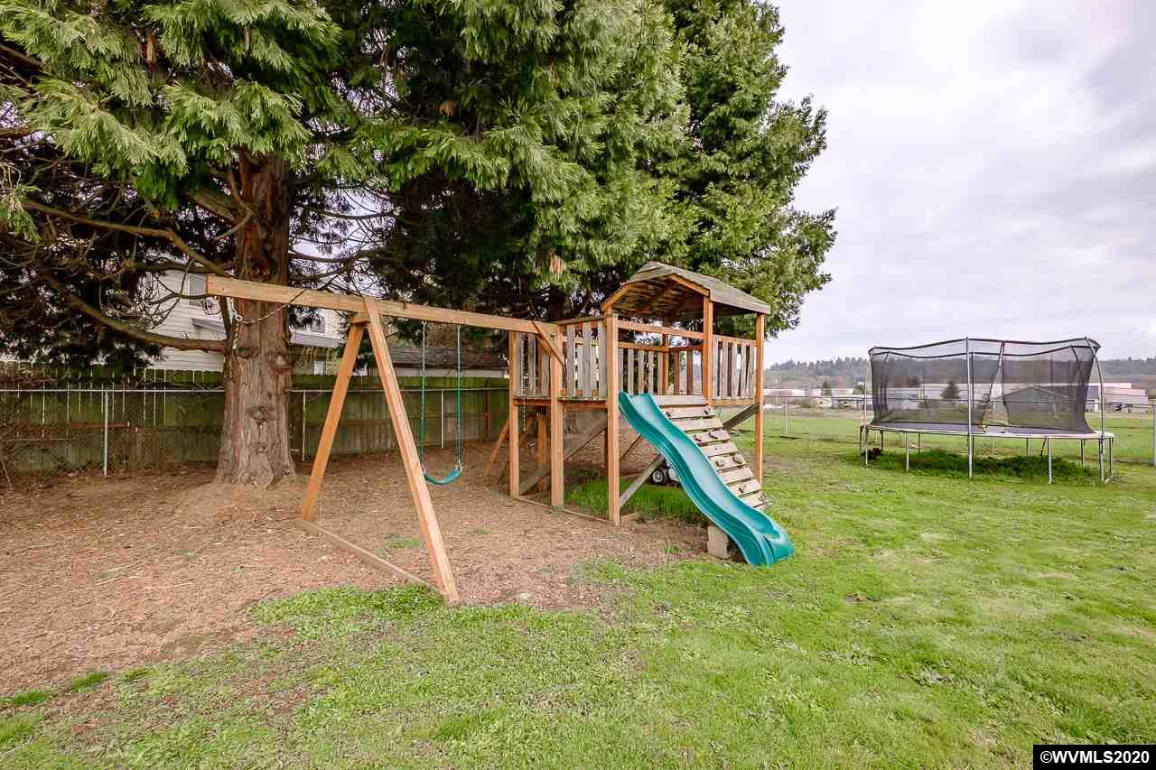 3261 Alexander Lane Northeast Albany, OR 97321 - Photo 33 of 42