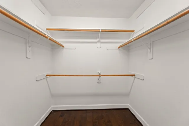 a view of utility room