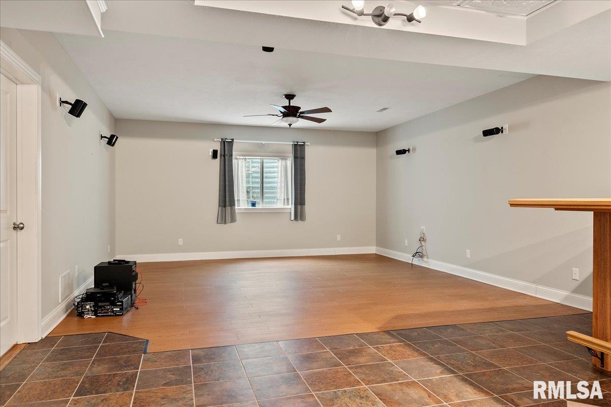 608 Burberry Lane Rochester, IL 62563 - Photo 29 of 46