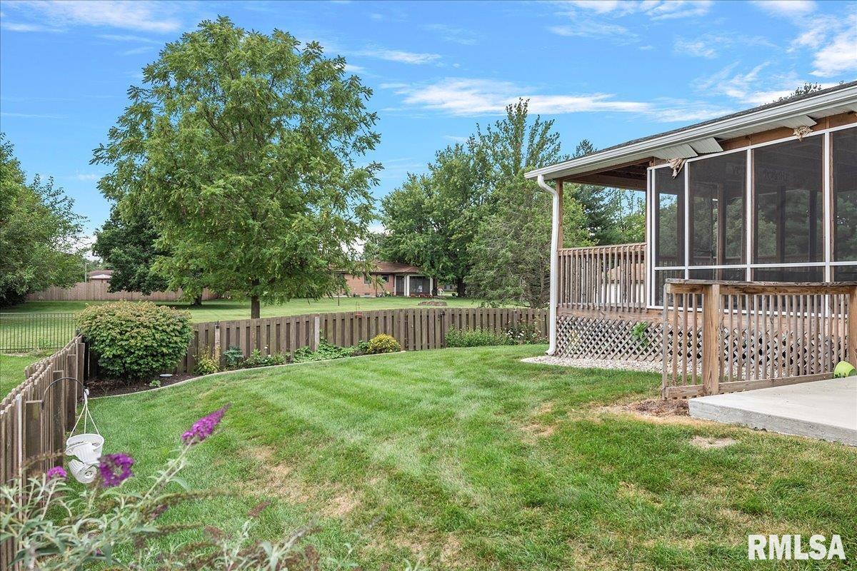 608 Burberry Lane Rochester, IL 62563 - Photo 41 of 46